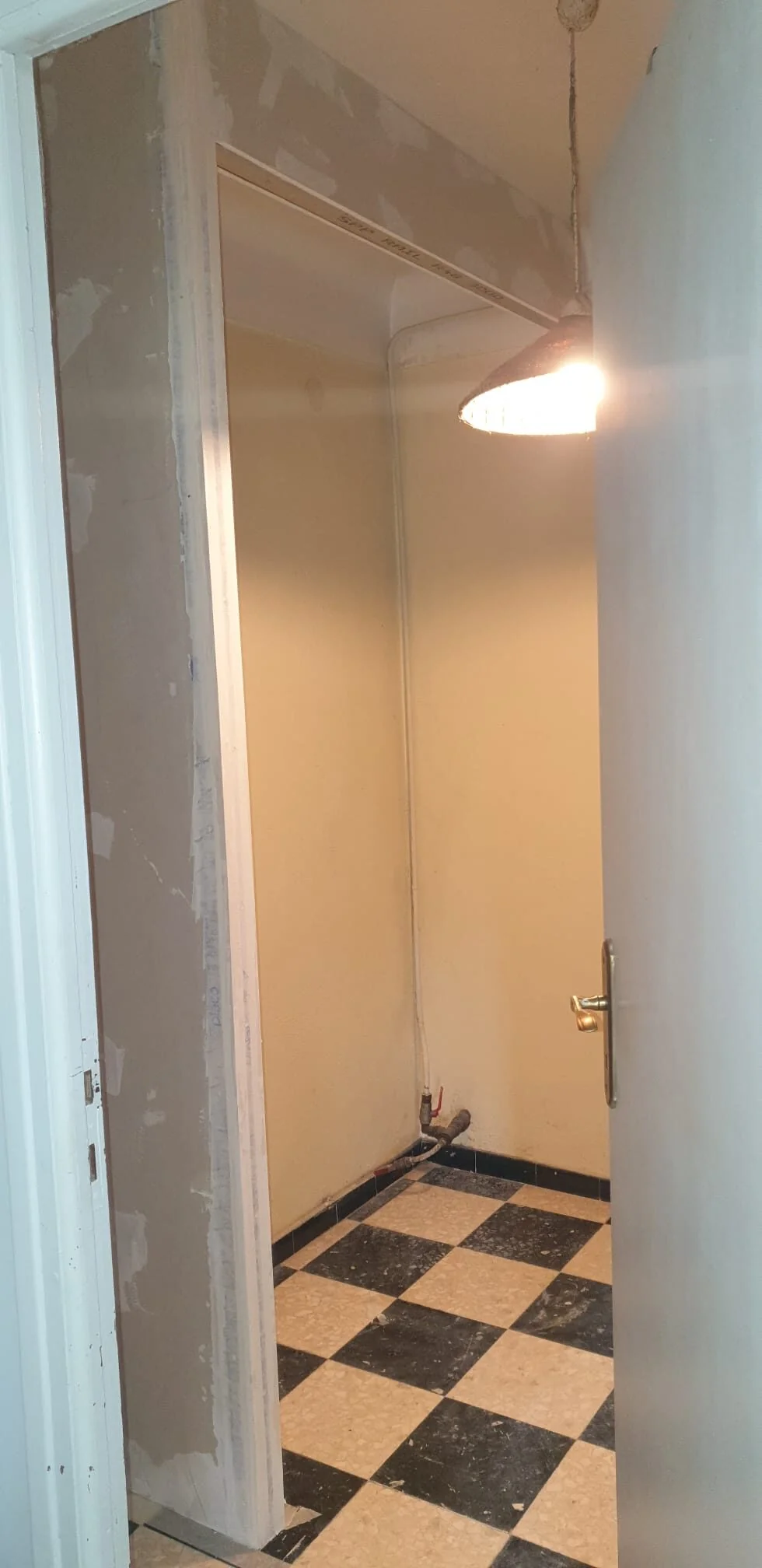 Placo & cloisons à Perpignan - chantier réalisé par Mike Rénovation